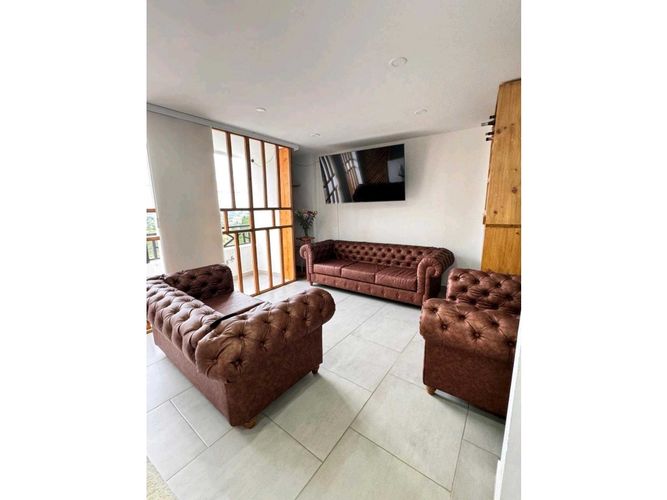 Apartamento de 3 alcobas en venta en El Centro, El Carmen de Viboral, 180 m² · foto 5 de 24