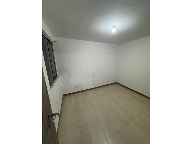 Apartamento de 3 alcobas en venta en Paso De La Bolsa, Jamundí, 60 m² · foto 3 de 8
