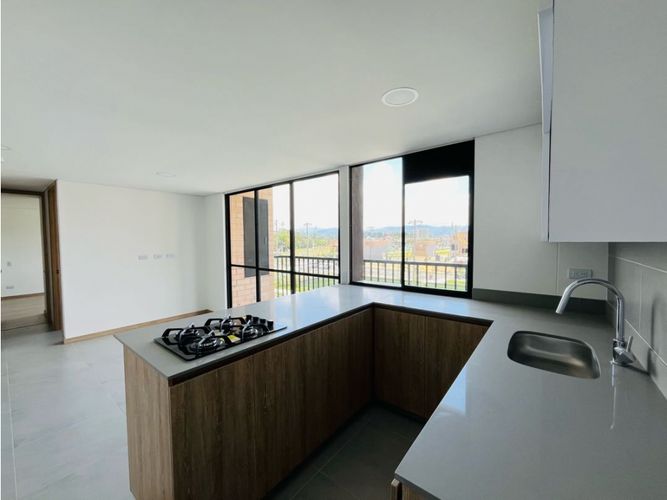 Apartamento de 2 alcobas en venta en Llano Grande, Rionegro, 65 m² · foto 2 de 8