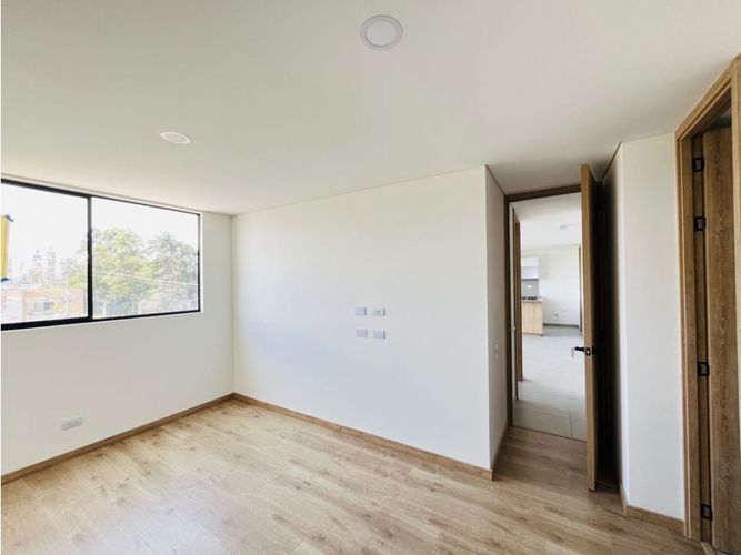 Apartamento de 2 alcobas en venta en Llano Grande, Rionegro, 65 m² · foto 4 de 8