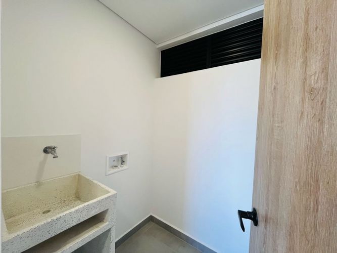 Apartamento de 2 alcobas en venta en Llano Grande, Rionegro, 65 m² · foto 8 de 8