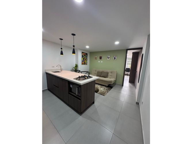 Apartamento en venta en San Javier No.1, Medellín · foto 6 de 9