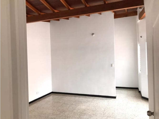 Apartamento de 4 alcobas en venta en Conquistadores, Medellín, 174 m² · foto 11 de 12