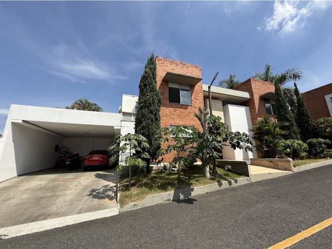 Casa de 5 alcobas en venta en Pance, Cali, 320 m² · foto 2 de 24