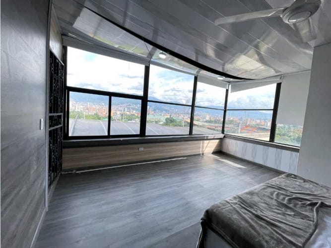 Apartamento de 5 alcobas en venta en Estadio, Medellín, 440 m² · foto 20 de 24