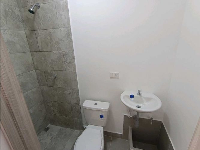 Local en arriendo en Laureles, Medellín, 65 m² · foto 5 de 5