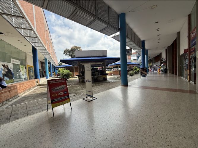 Local en venta en Valle Grande, Cali, 30 m² · foto 3 de 14
