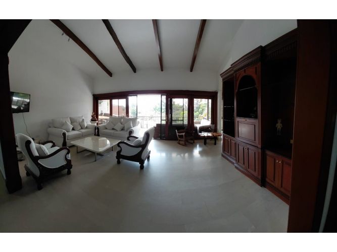 Casa de 5 alcobas en venta en Santa Monica, Cali, 382 m² · foto 6 de 19