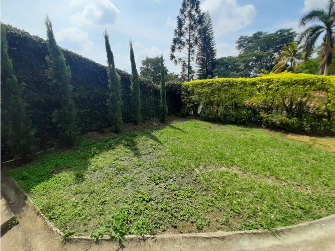 Casa de 5 alcobas en venta en Santa Monica, Cali, 382 m² · foto 13 de 19