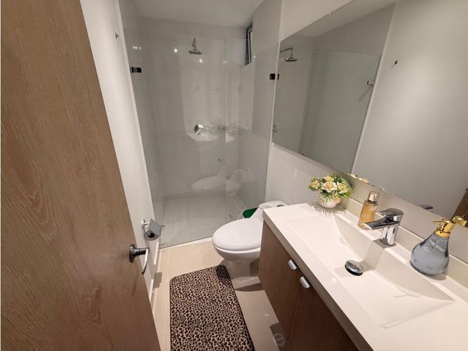 Casa de 4 alcobas en venta en Alfaguara, Jamundí, 205 m² · foto 9 de 17