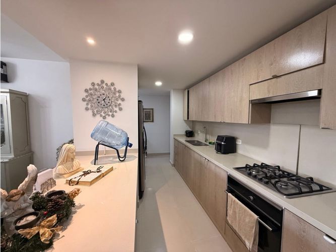 Casa de 4 alcobas en venta en Alfaguara, Jamundí, 205 m² · foto 11 de 17