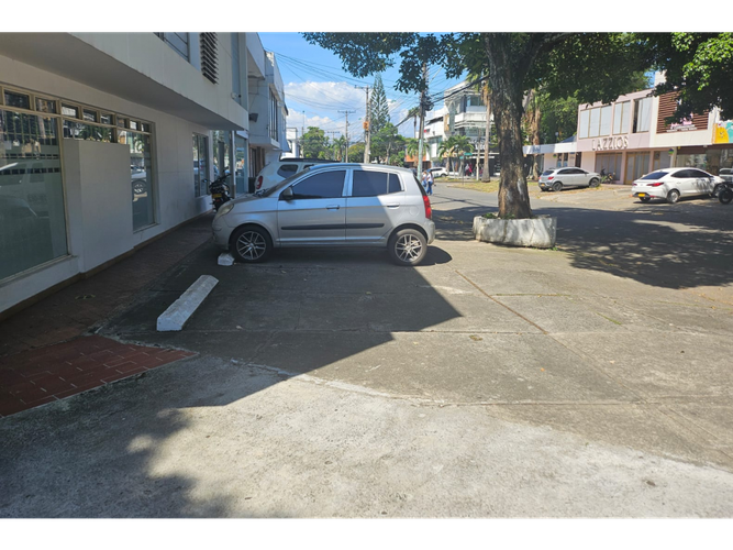 Casa de 5 alcobas en venta en San Vicente, Cali, 500 m² · foto 2 de 10