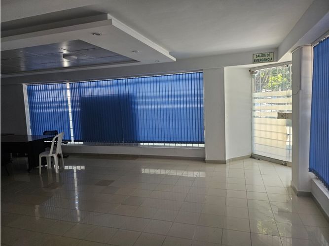 Casa de 5 alcobas en venta en San Vicente, Cali, 500 m² · foto 4 de 10