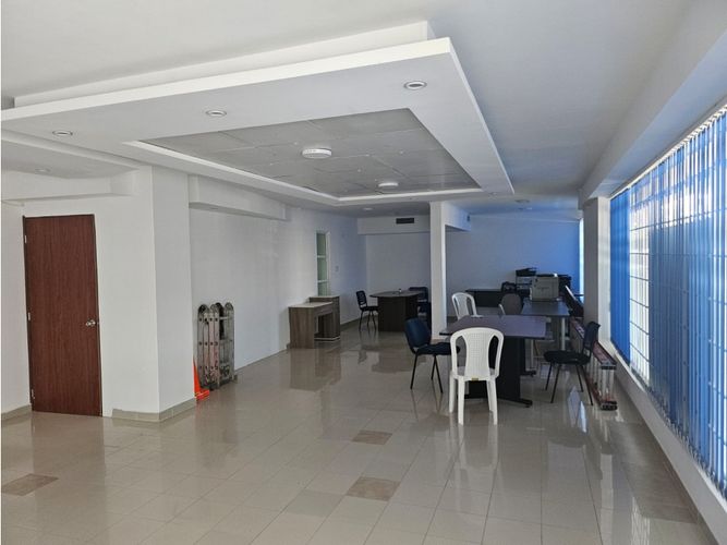 Casa de 5 alcobas en venta en San Vicente, Cali, 500 m² · foto 7 de 10