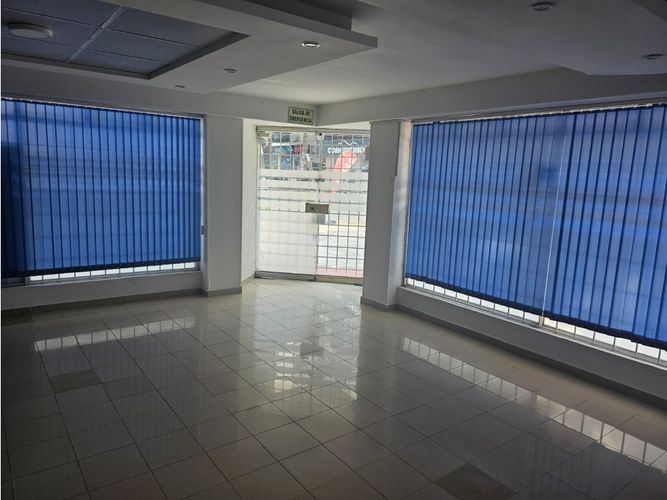 Casa de 5 alcobas en venta en San Vicente, Cali, 500 m² · foto 9 de 10