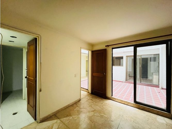 Apartamento de 4 alcobas en venta en Laureles, Medellín, 142 m² · foto 6 de 22