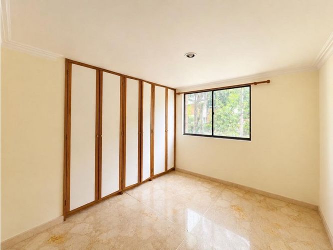 Apartamento de 4 alcobas en venta en Laureles, Medellín, 142 m² · foto 8 de 22