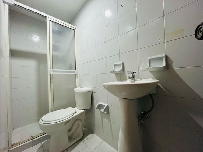 Apartamento de 4 alcobas en venta en Laureles, Medellín, 142 m² · foto 10 de 22