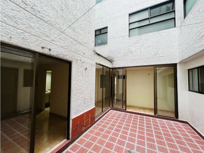 Apartamento de 4 alcobas en venta en Laureles, Medellín, 142 m² · foto 13 de 22