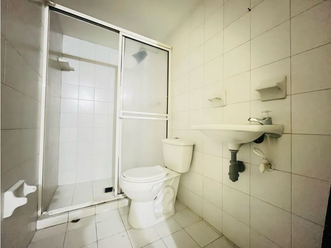 Apartamento de 4 alcobas en venta en Laureles, Medellín, 142 m² · foto 16 de 22