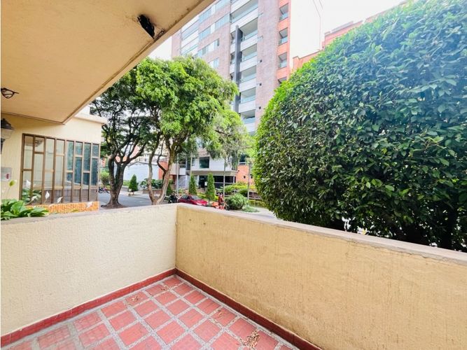 Apartamento de 4 alcobas en venta en Laureles, Medellín, 142 m² · foto 19 de 22