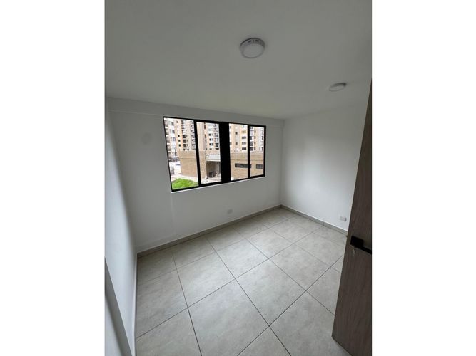 Apartamento de 2 alcobas en venta en La Macarena, Rionegro, 50 m² · foto 5 de 11