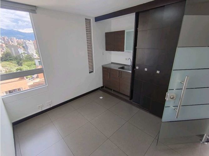 Oficina en arriendo en Las Palmas, Medellín, 46 m² · foto 3 de 7