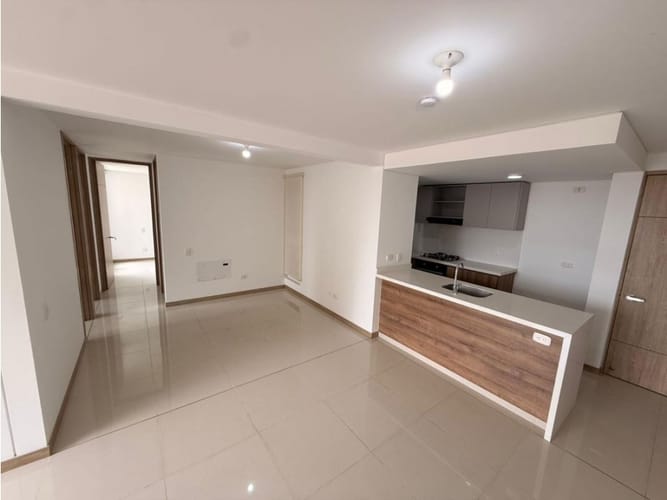 Apartamento de 3 alcobas en venta en Villa Fatima, Cali, 74 m² · foto 2 de 16