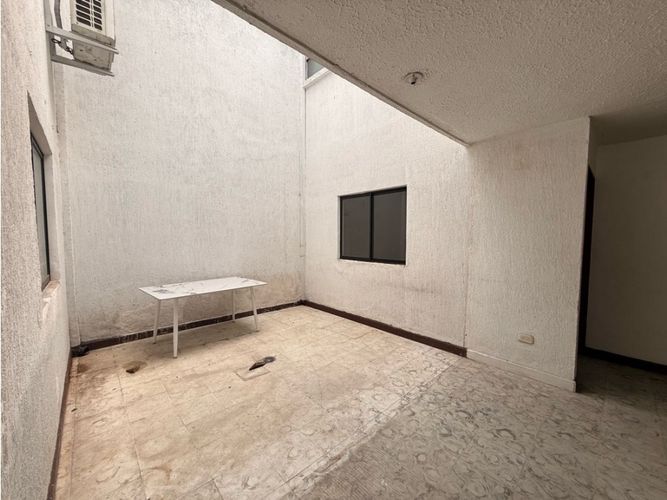 Casa de 9 alcobas en venta en Granada, Cali, 750 m² · foto 11 de 24