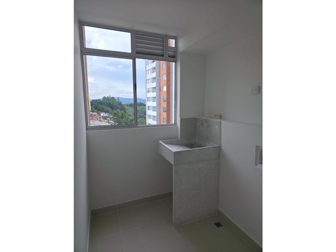 Apartamento de 3 alcobas en venta en Cuchillas De San Jose, Rionegro, 62 m² · foto 7 de 13