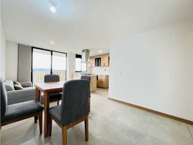 Apartamento de 3 alcobas en venta en Llano Grande, Rionegro, 72 m² · foto 5 de 17