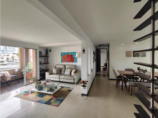 Apartamento de 2 alcobas en venta en Bellavista, Cali, 107 m² · foto 5 de 22