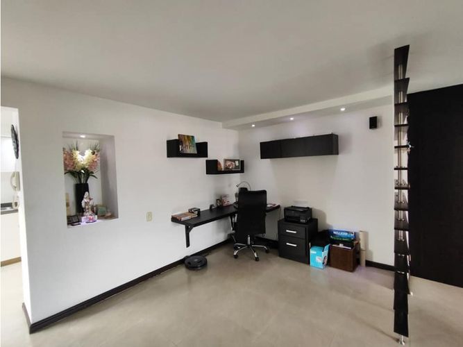 Apartamento de 2 alcobas en venta en Bellavista, Cali, 107 m² · foto 8 de 22