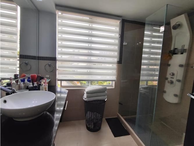 Apartamento de 2 alcobas en venta en Bellavista, Cali, 107 m² · foto 14 de 22