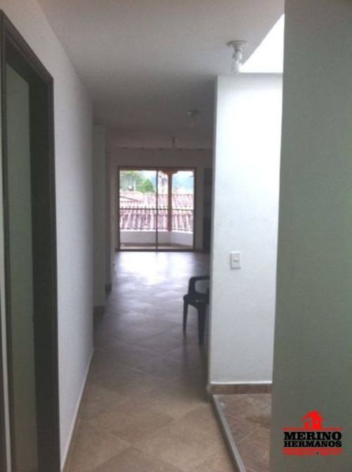 Apartamento de 3 alcobas en venta en La Ceja, 153 m² · foto 3 de 15