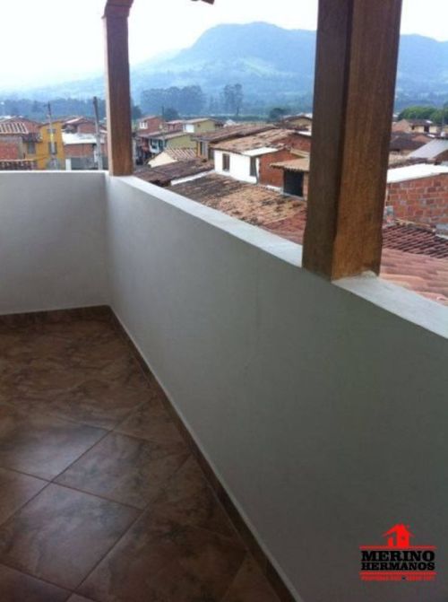 Apartamento de 3 alcobas en venta en La Ceja, 153 m² · foto 4 de 15