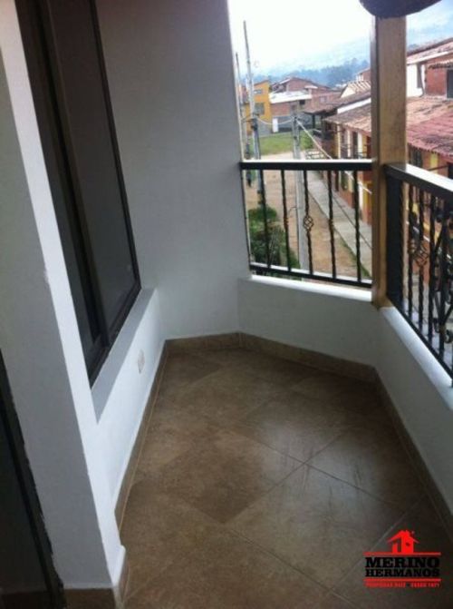 Apartamento de 3 alcobas en venta en La Ceja, 153 m² · foto 5 de 15
