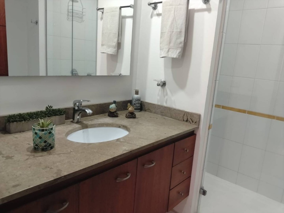 Apartamento en arriendo en El Poblado, Medellín · foto 17 de 20