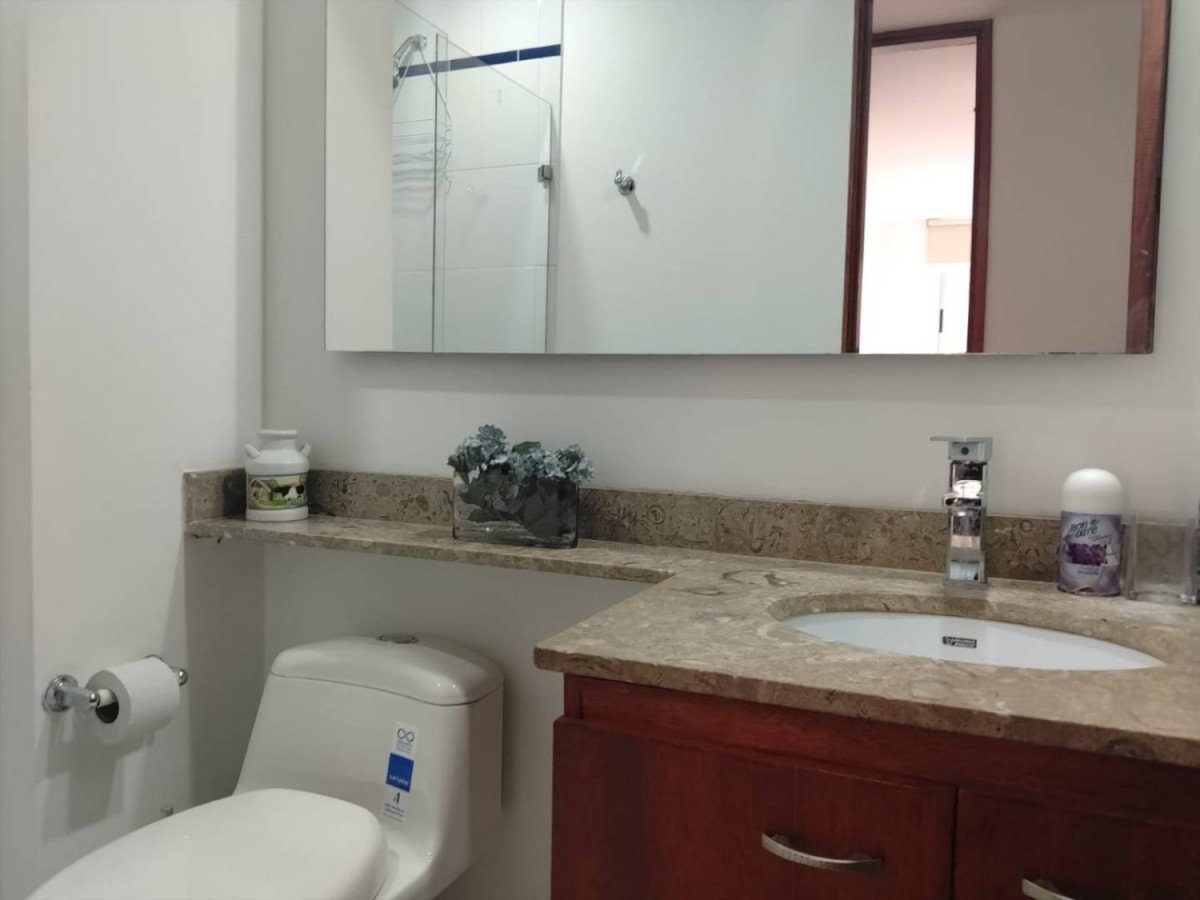 Apartamento en arriendo en El Poblado, Medellín · foto 18 de 20