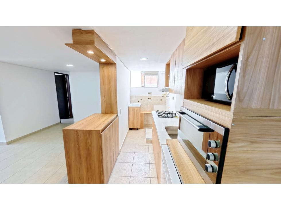 Apartamento en venta en Los Colores, Medellín · foto 2 de 18
