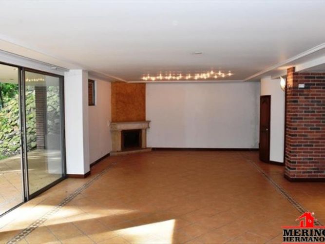 Casa de 5 alcobas en arriendo en El Poblado, Medellín, 250 m² · foto 21 de 24