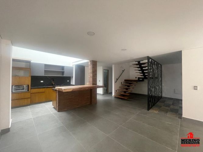 Casa de 3 alcobas en venta en Los Salados, El Retiro, 190 m² · foto 2 de 24