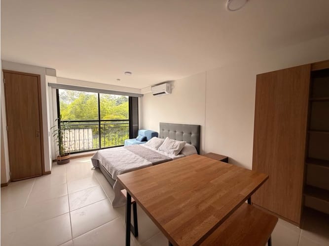 Apartaestudio en venta en Pance, Cali, 30 m² · foto 1 de 11