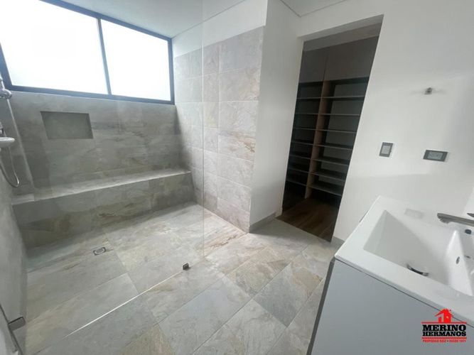 Casa de 3 alcobas en venta en Los Salados, El Retiro, 190 m² · foto 18 de 24