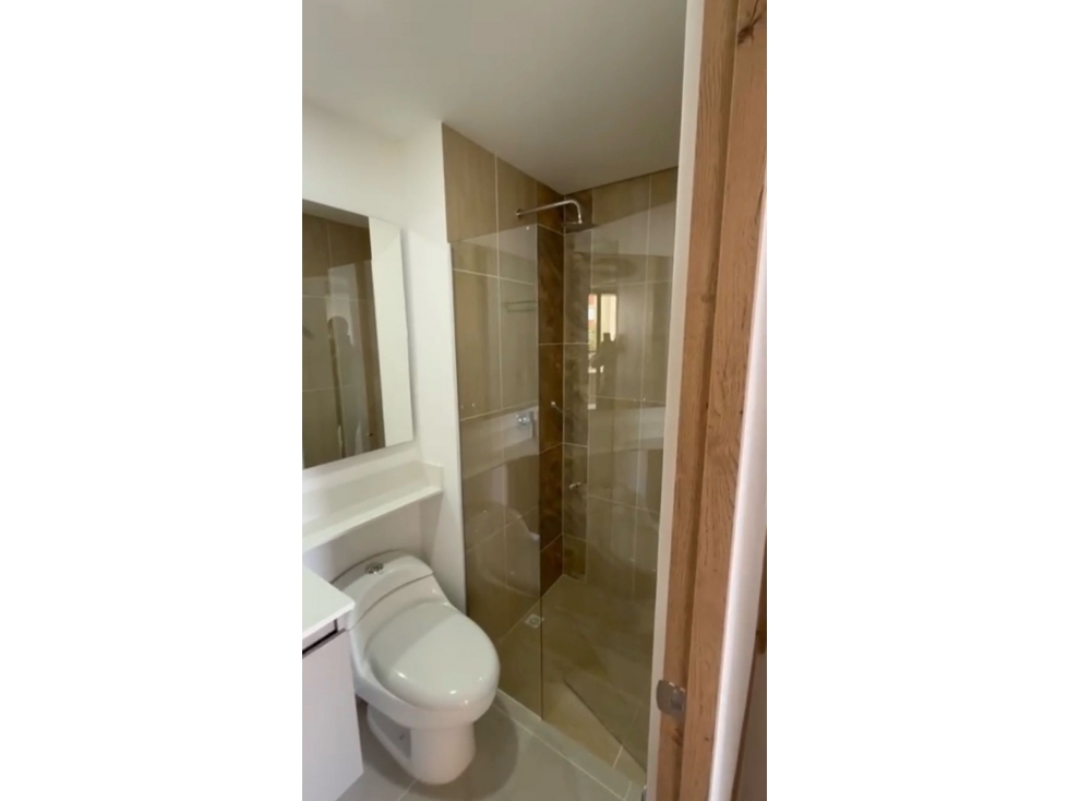 Apartamento en venta en Loma Del Indio, Medellín · foto 4 de 11