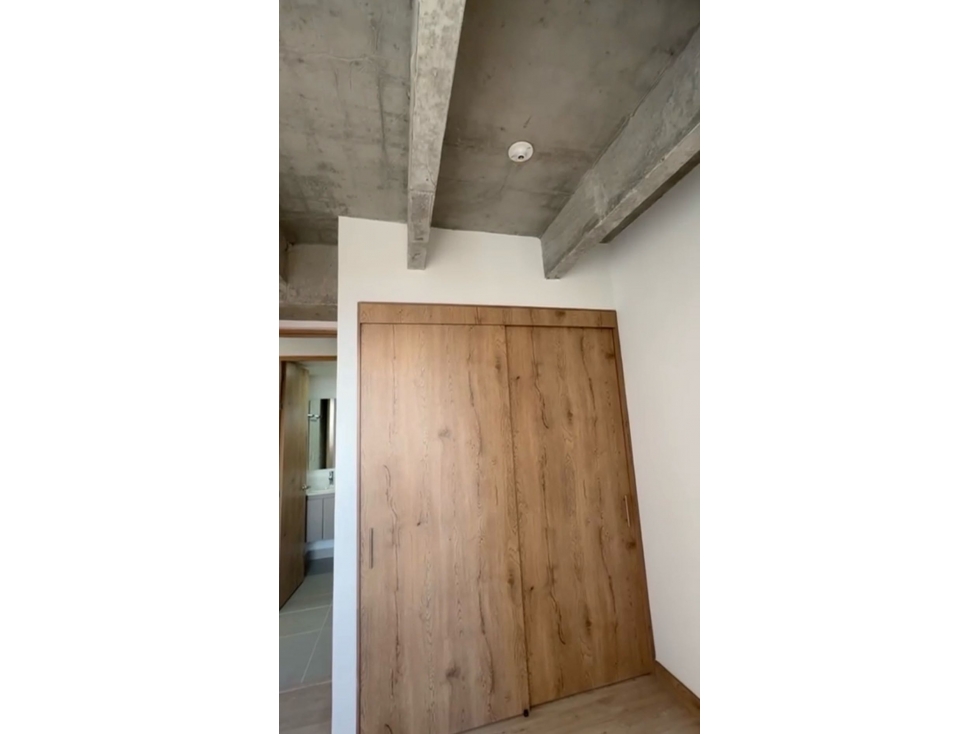 Apartamento en venta en Loma Del Indio, Medellín · foto 5 de 11