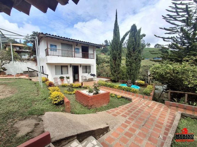 Finca en venta en Montanita, Medellín, 90 m² · foto 2 de 21