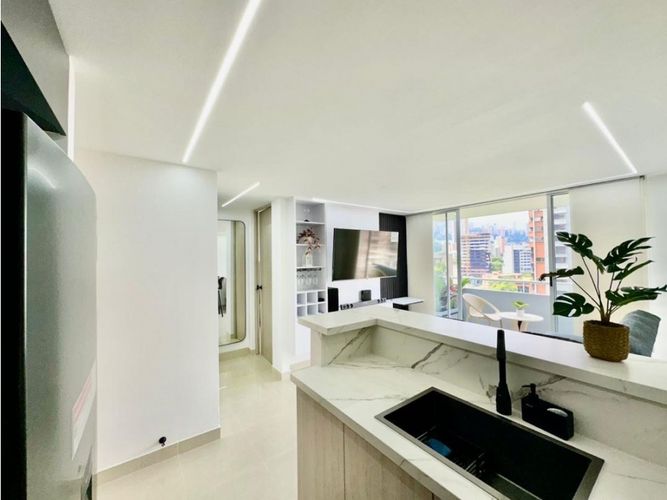 Apartaestudio en venta en Lalinde, Medellín, 47 m² · foto 4 de 14