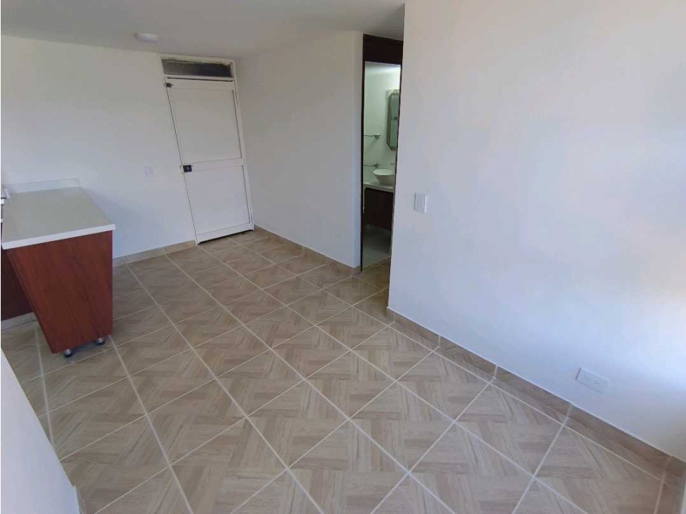 Apartamento en venta en San Antonio De Prado, Medellín · foto 2 de 12