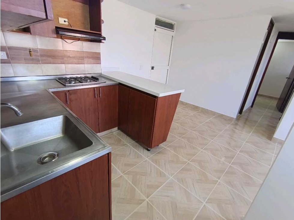 Apartamento en venta en San Antonio De Prado, Medellín · foto 4 de 12